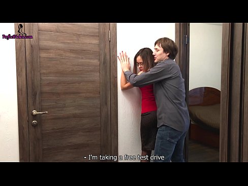 ❤️ Sexy Realtor Sensuly Jerks rẹ obo ati fokii Lakoko ti o n ta iyẹwu Rẹ - Krempai ❌ Ohun onihoho ti ile  ❌❤